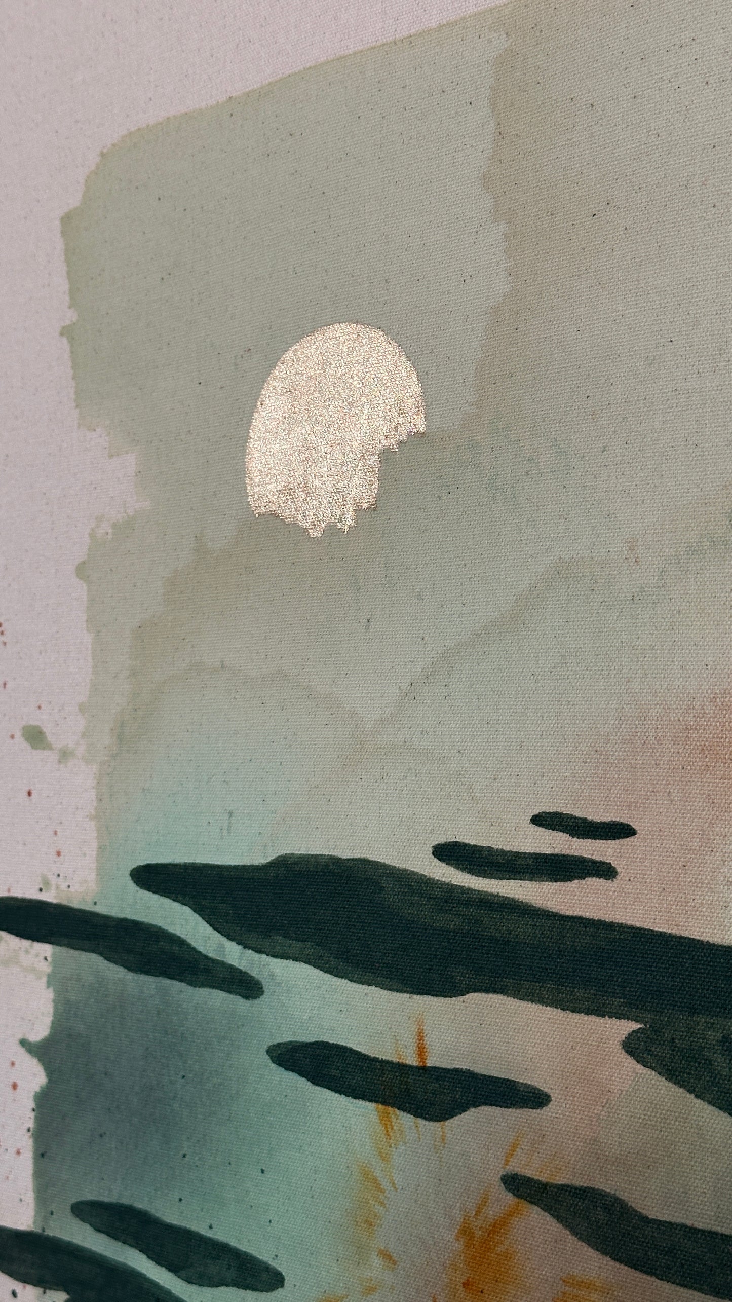 Mar de Colores – "a golden sunset holds our world in pause"