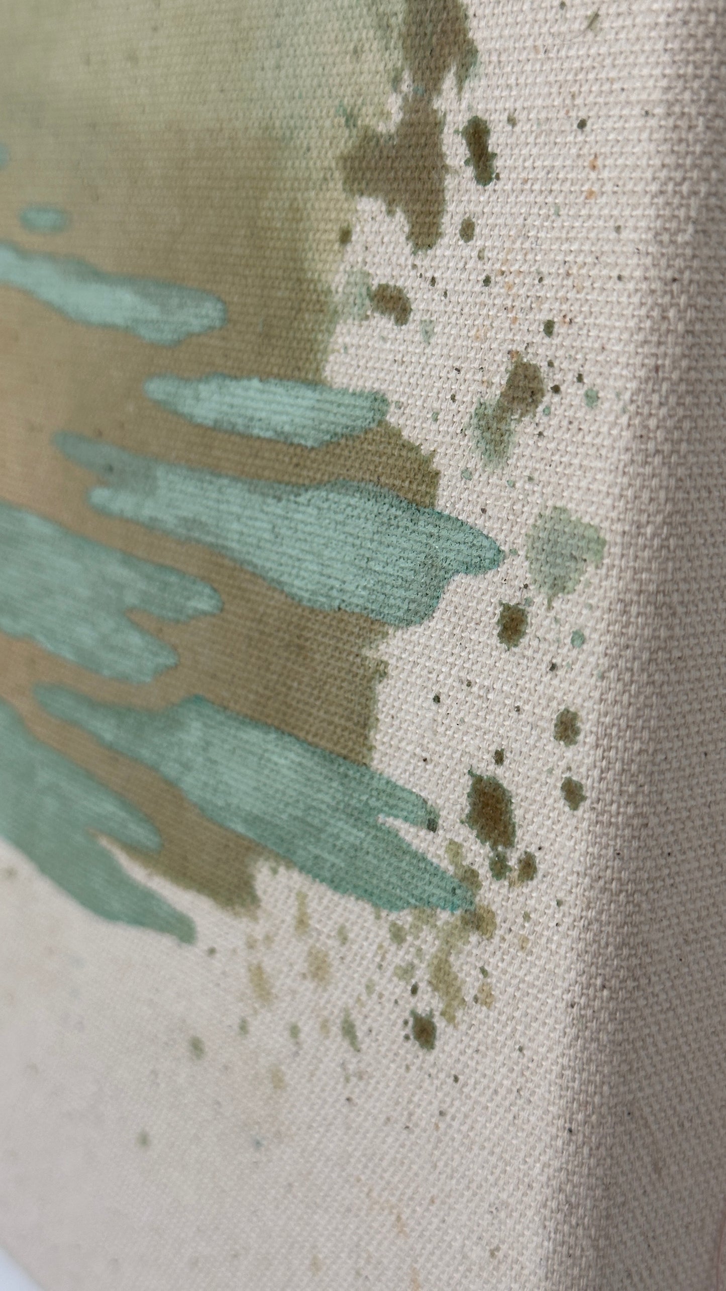 Mar de Colores – "soft, golden, unexpected"