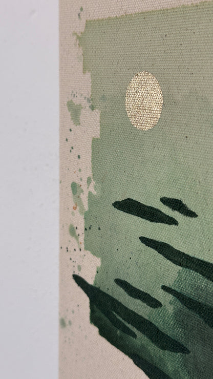 Mar de Colores – "golden sparks dancing on the waves"